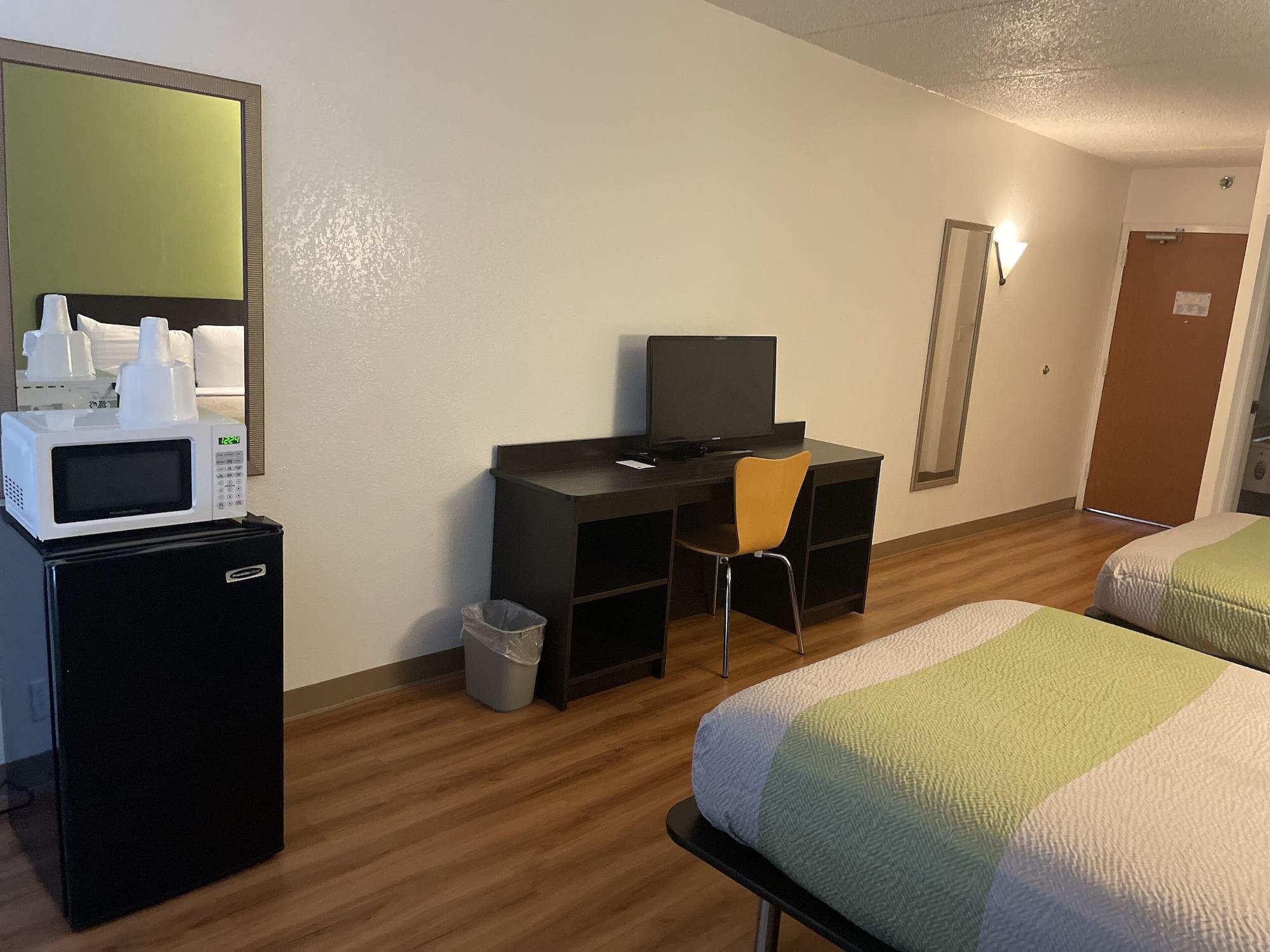 Willow Lodge Willoughby Cleveland エクステリア 写真