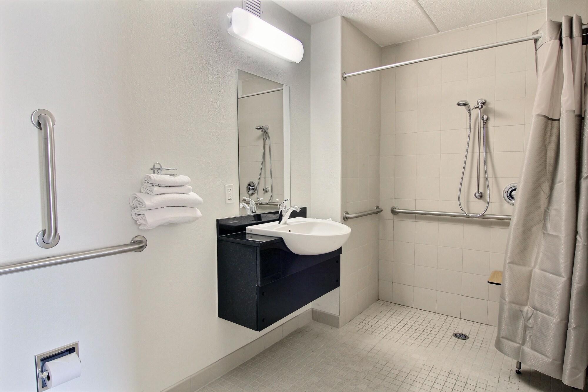 Willow Lodge Willoughby Cleveland エクステリア 写真