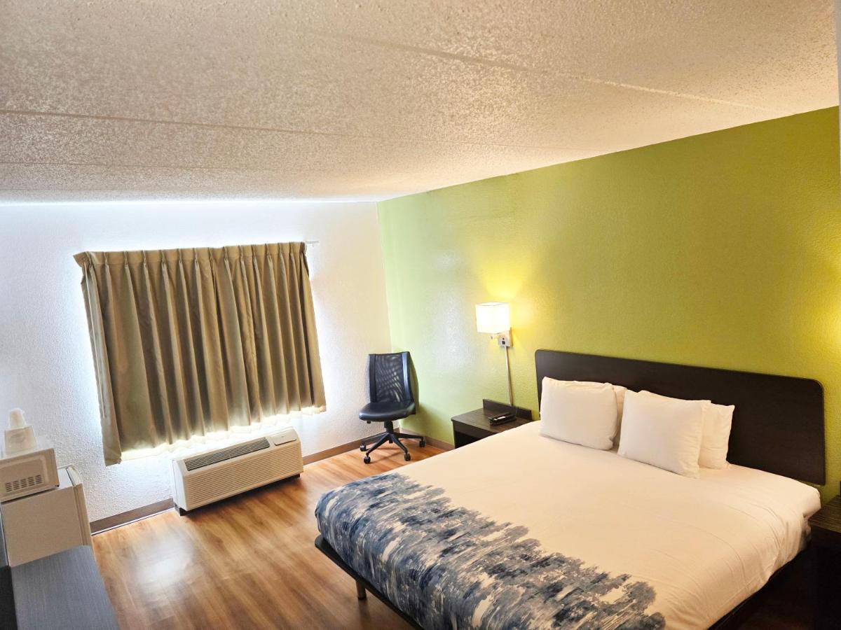Willow Lodge Willoughby Cleveland エクステリア 写真